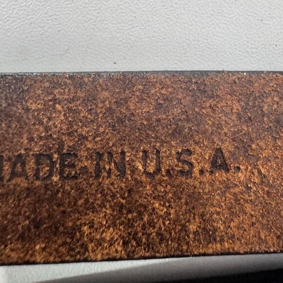 Chicos Boho Chic Belt Hook / Loop Buckle Brown Leather USA Small 35 Adjustable - Picture 5 of 8